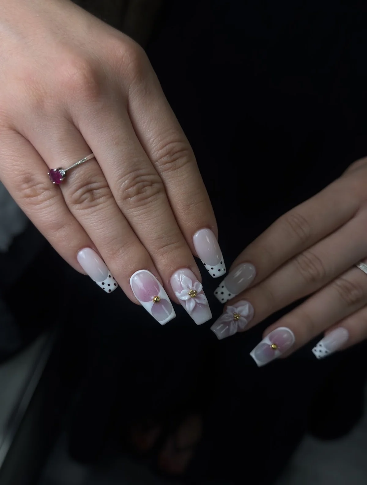 Nails Lash Studio