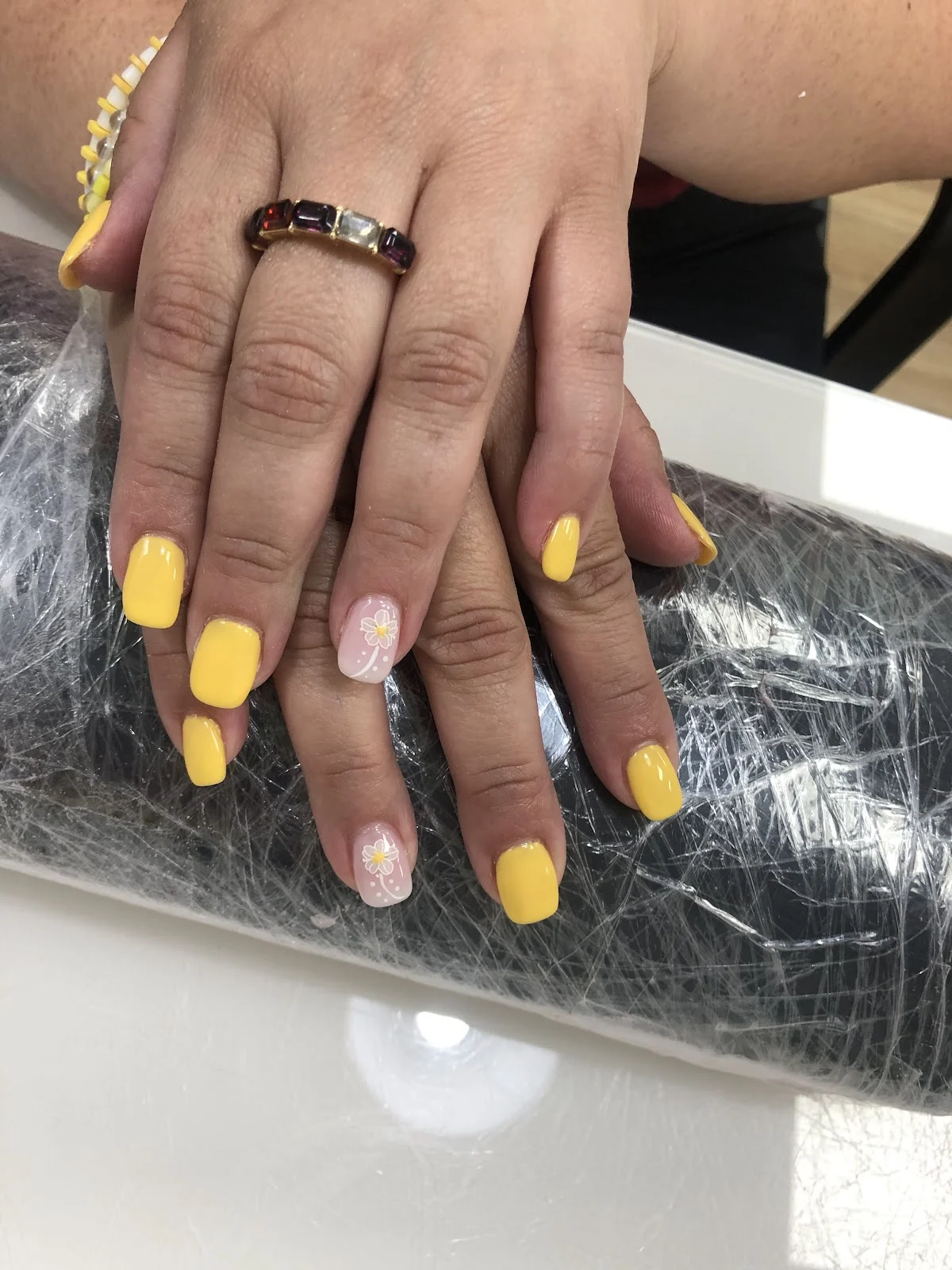 NAILS LISA MANICURA - 8