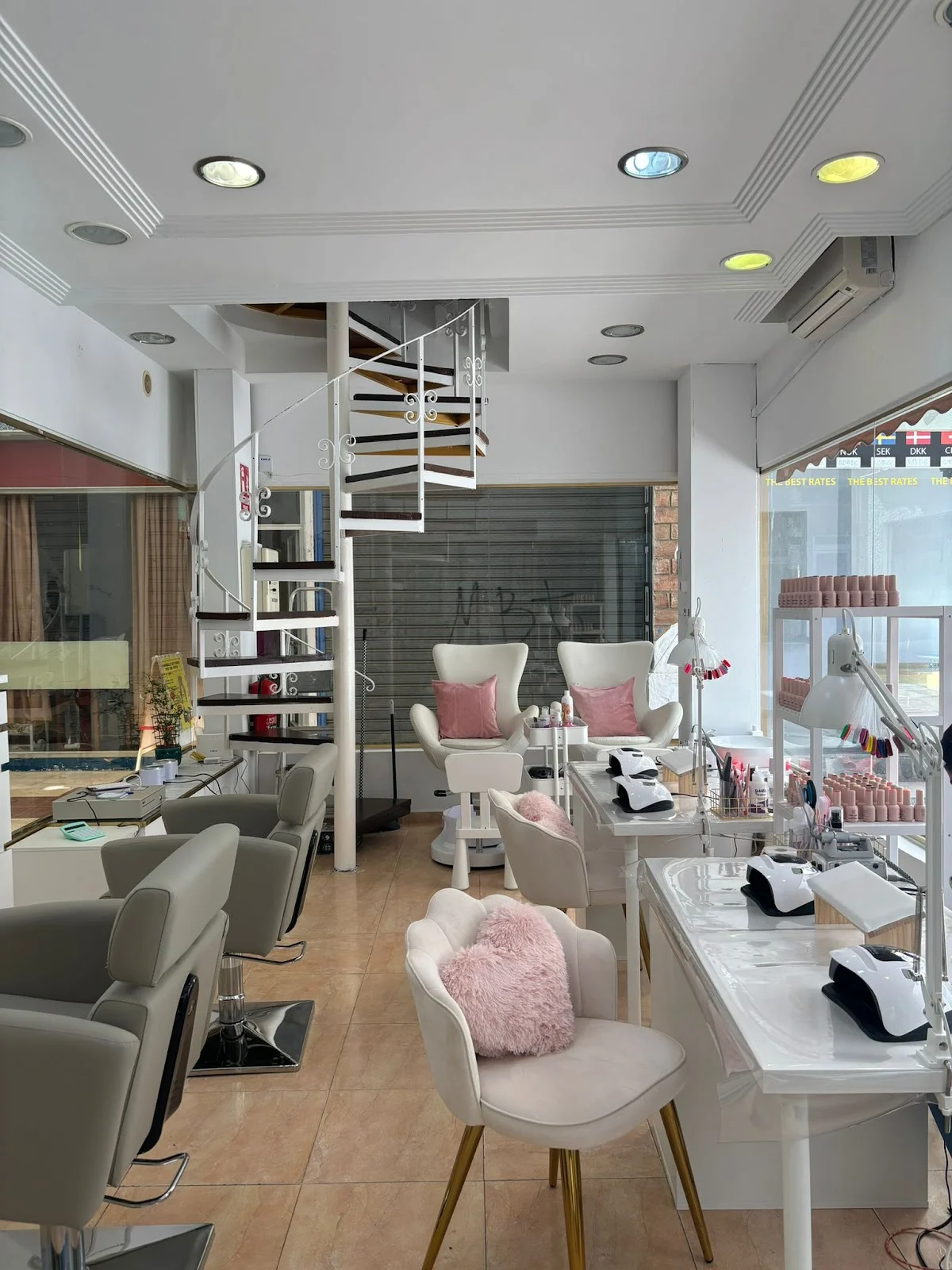 Nails room torremolinos - 5