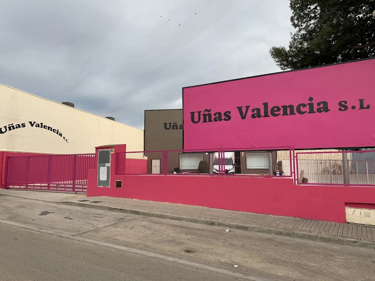 Nails VLC
