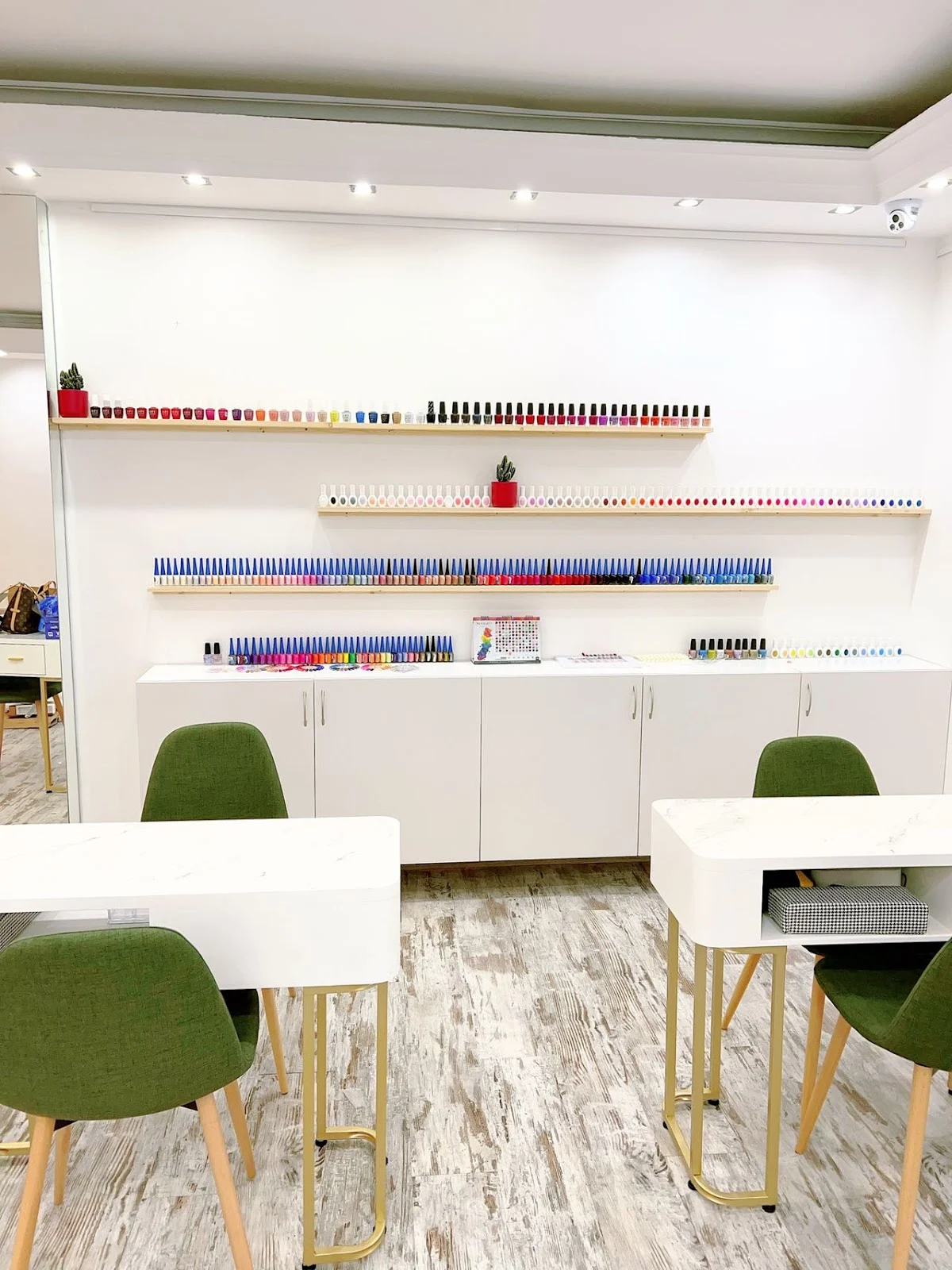 Nnnail salon - Alicante - 6
