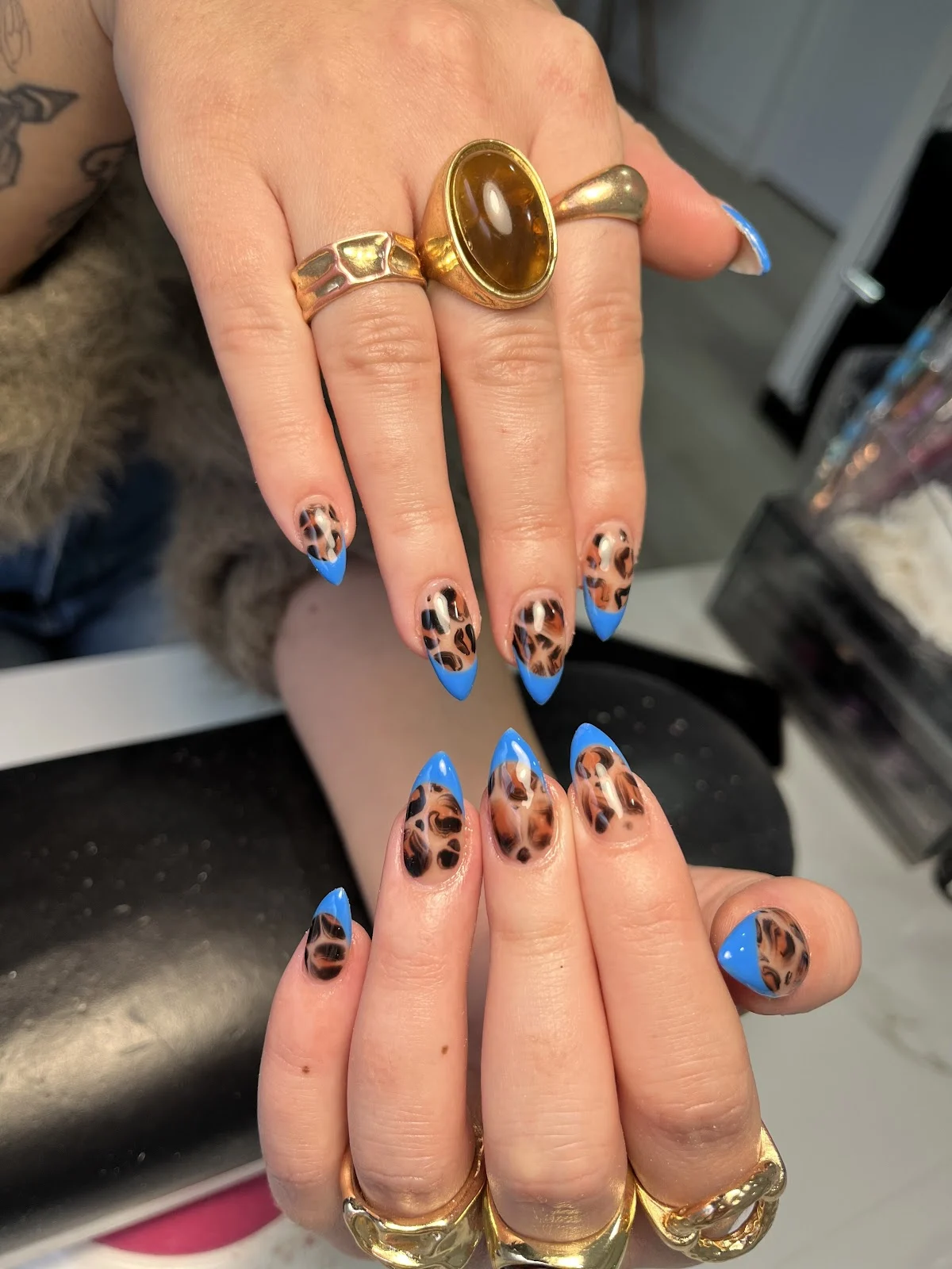 Noenails - 4