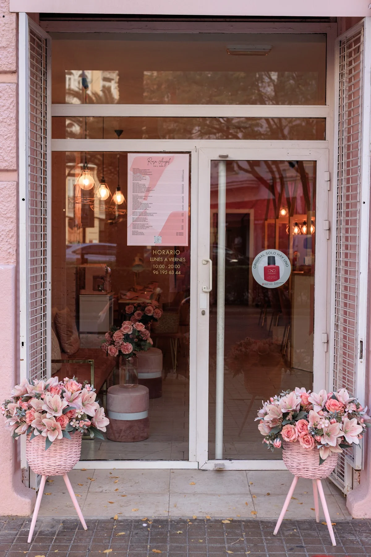 Rosa Angel Nail Bar - 4