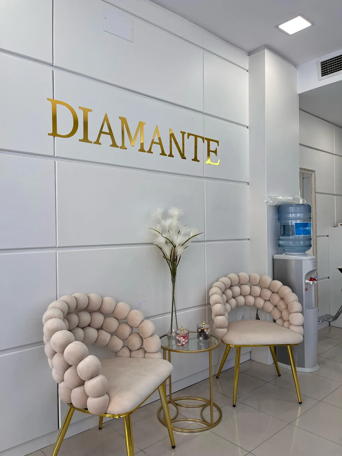 Salón de belleza Diamante