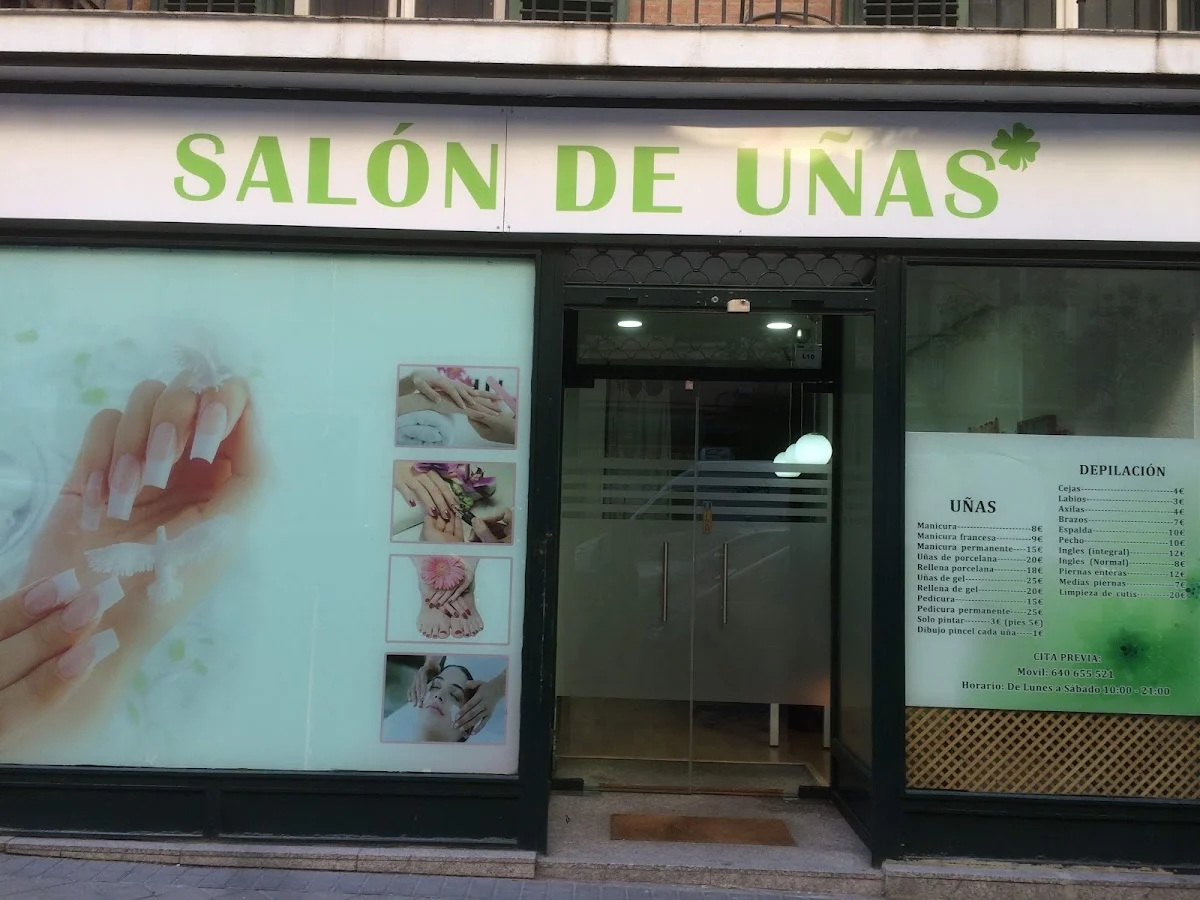 Salon de uñas* - 2