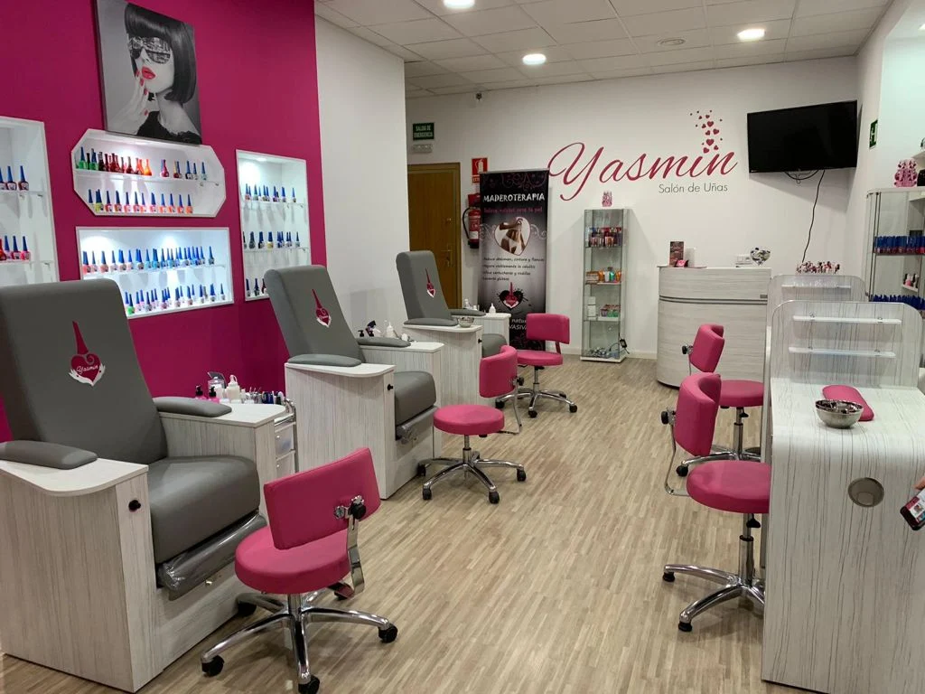 Salon De Uñas Yasmin - 4
