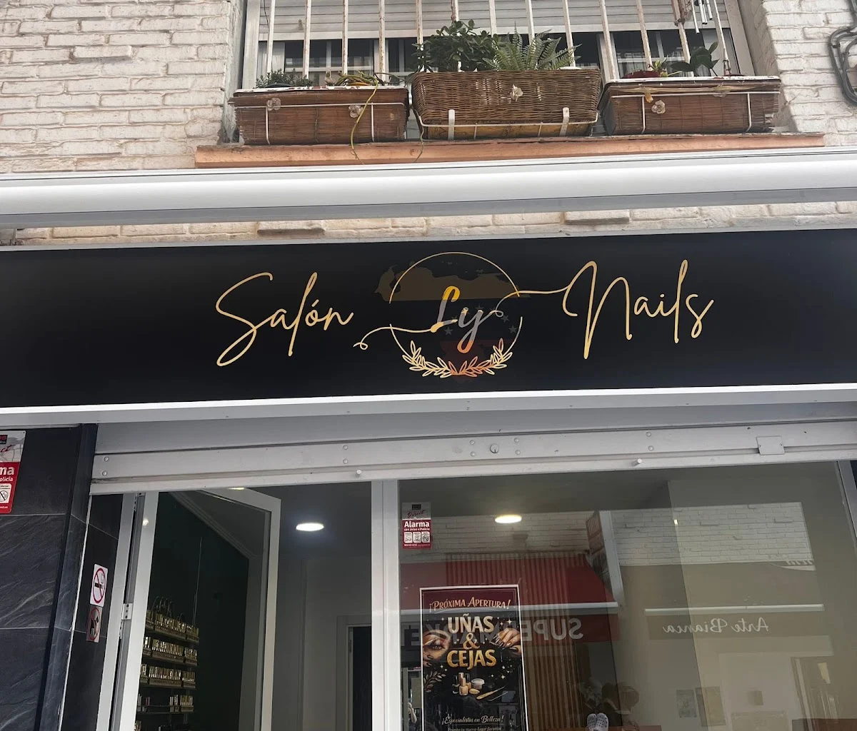Salon LY Nails - 4