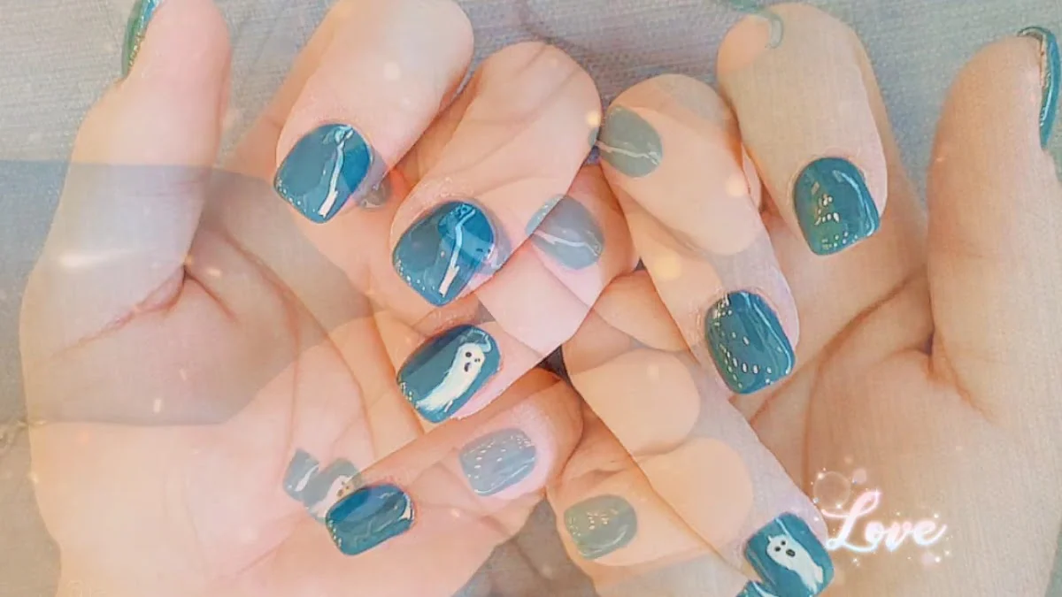 Sola Nails Studio - 8
