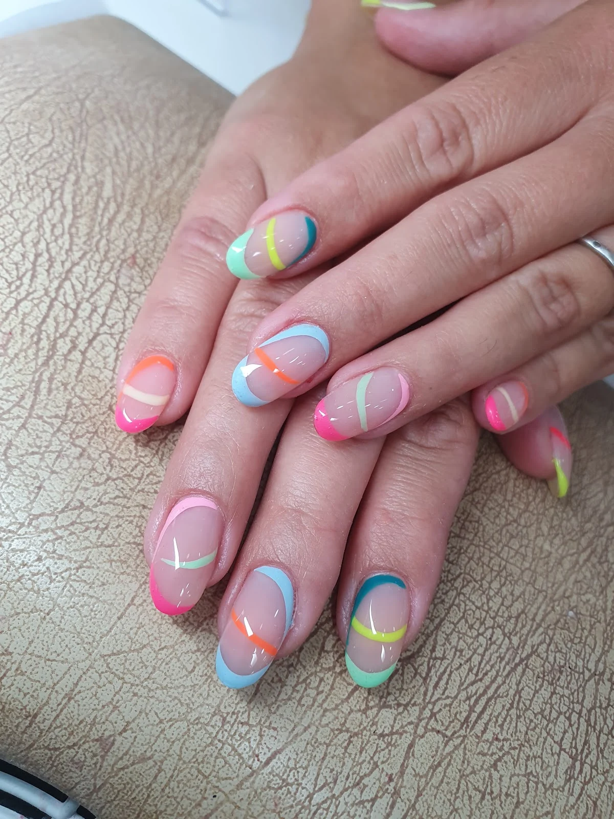 Studio & Nails