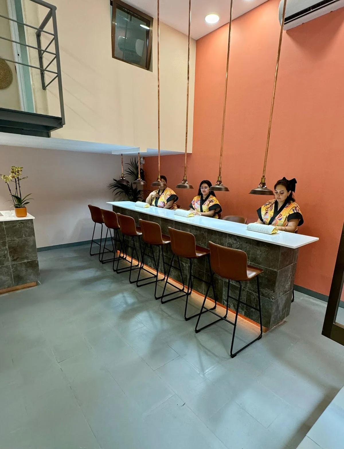 Sunset Nail Salon Barcelona - 5