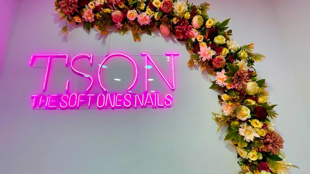 The soft ones nails
