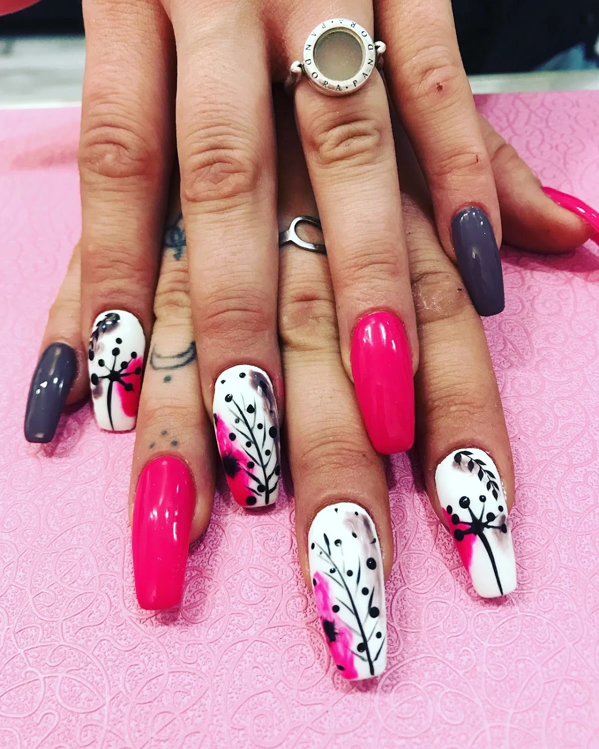 Uñas Bella