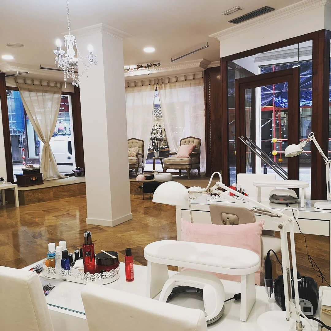 Velvette Nails&Beauty Studio - 4