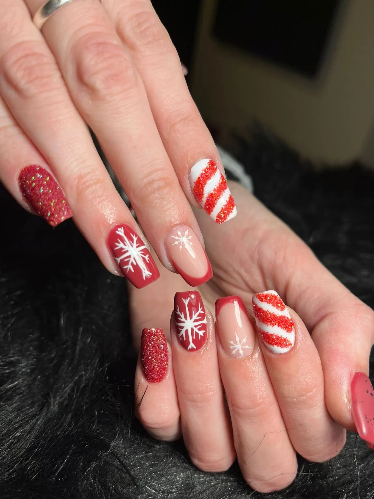 VENENO NAILS
