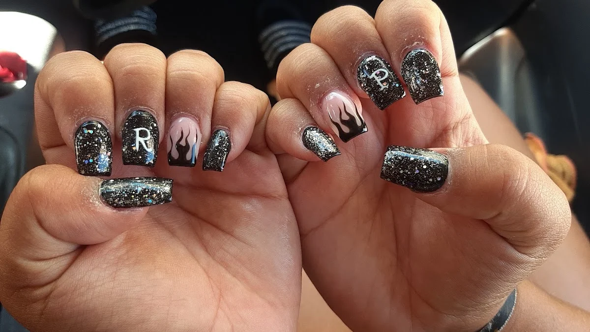 Vietnam nails - Lleida