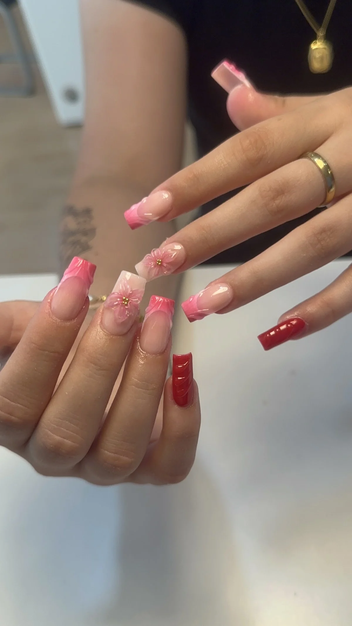 VIP NAILS SALON UÑAS VIETNAMITA
