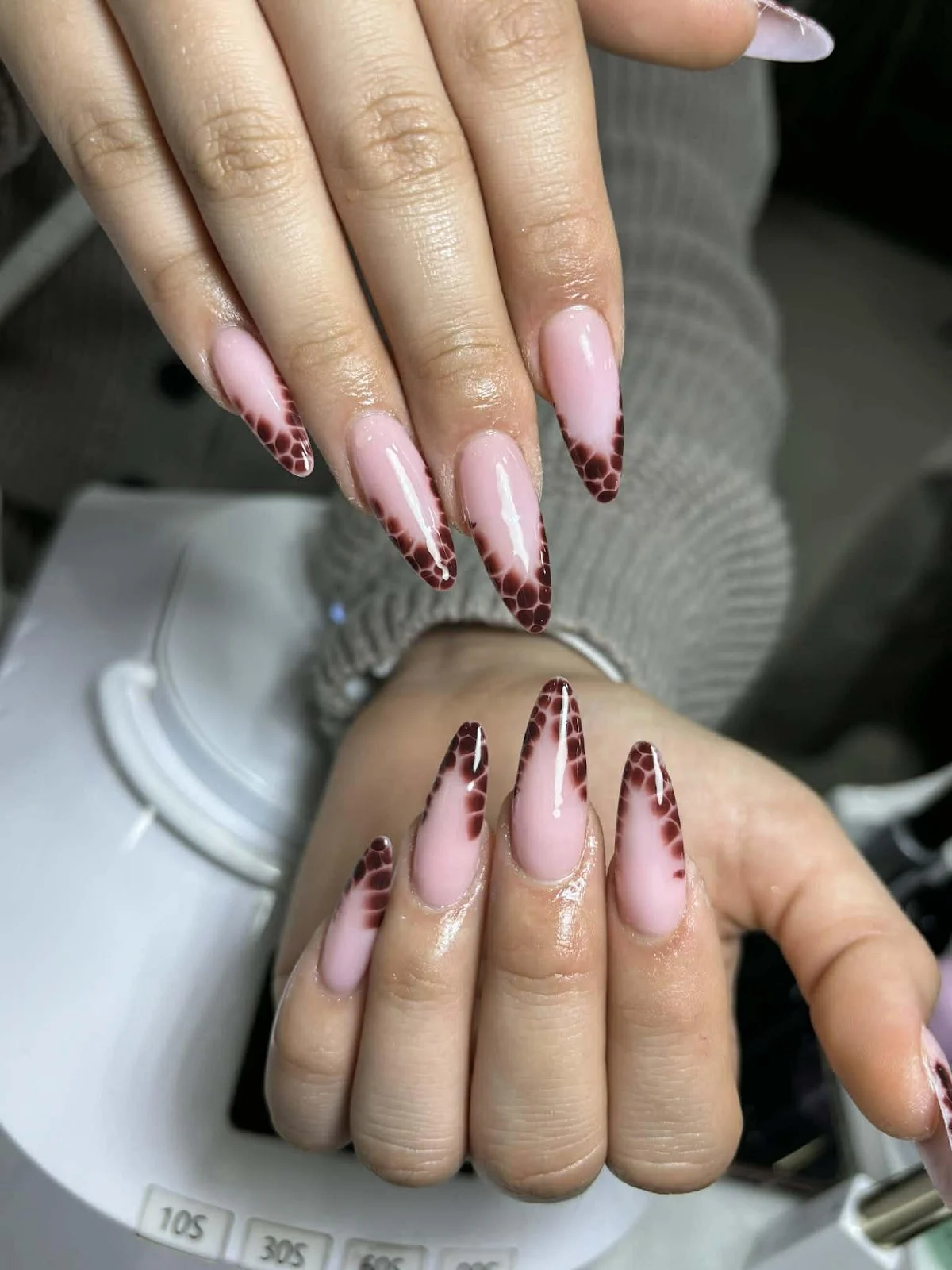 VN Luxe Nails