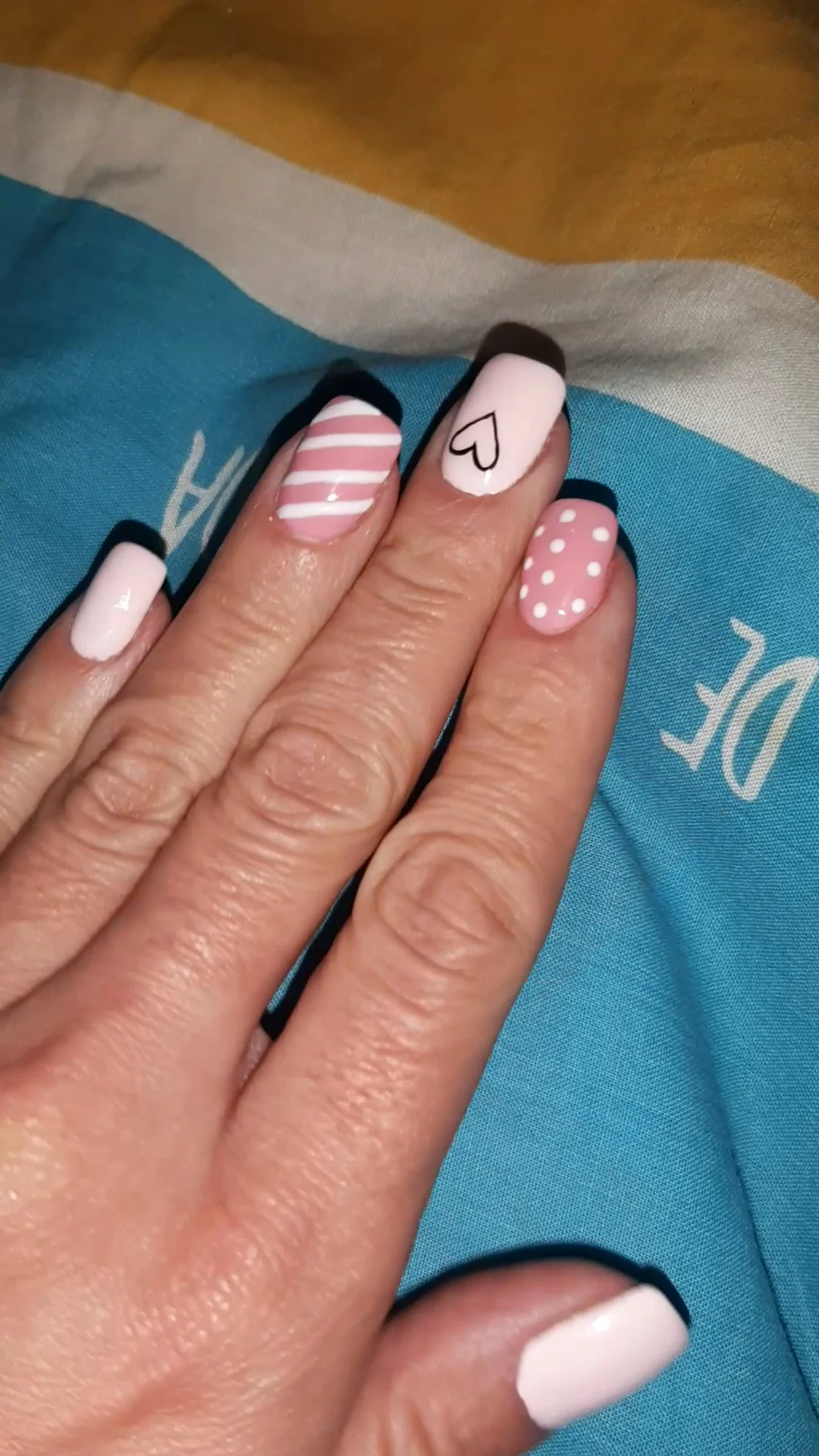 Youmi Nails - 3